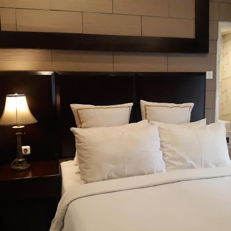 Alsalam Syariah Guesthouse Solo Екстериор снимка